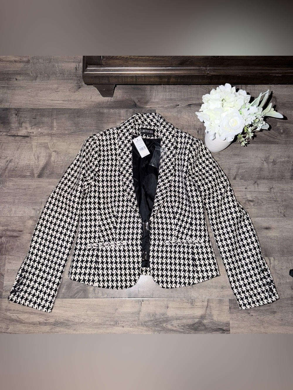 NWT Black and White Houndstooth Tailored Blazer by